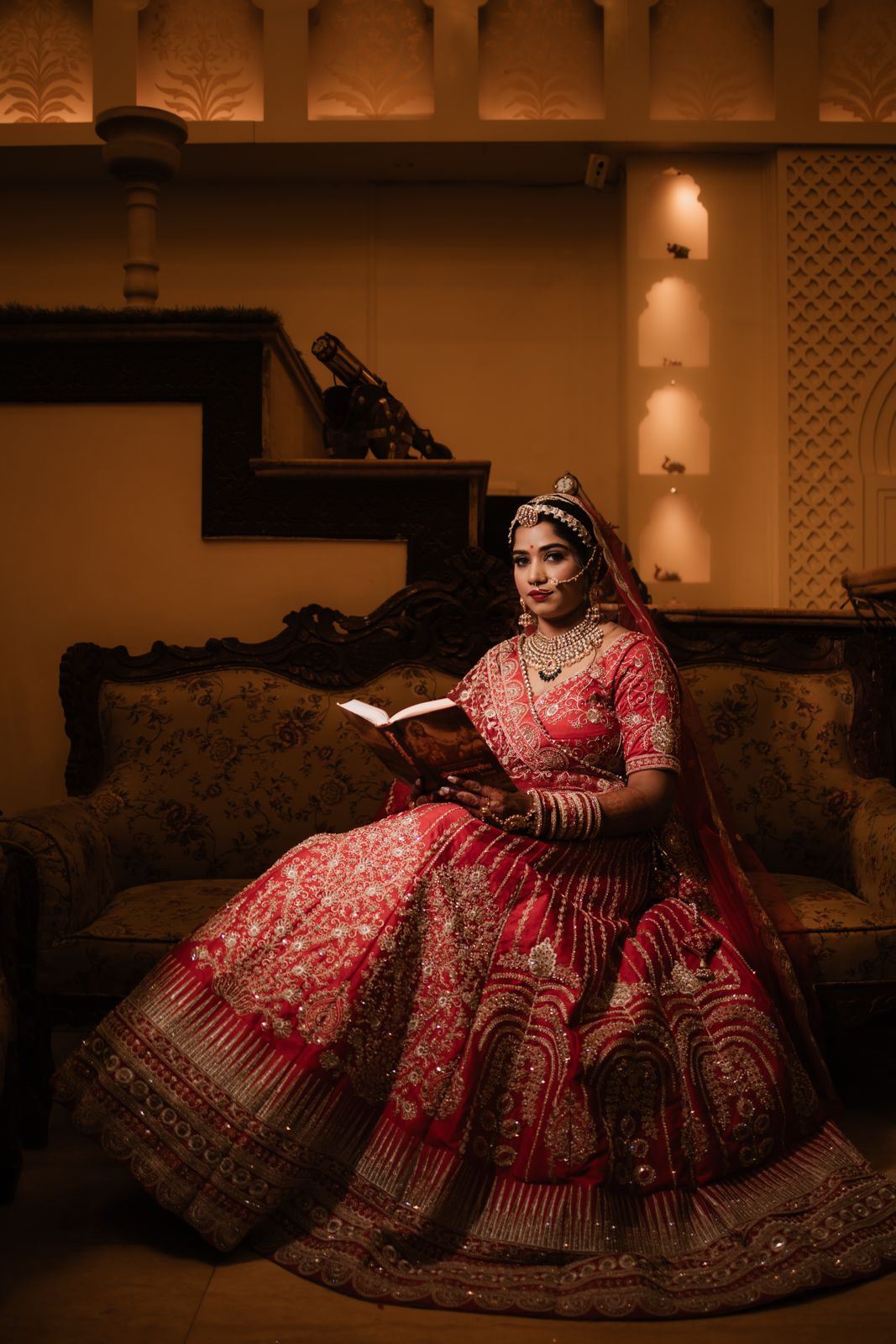 Elegant bridal portrait session